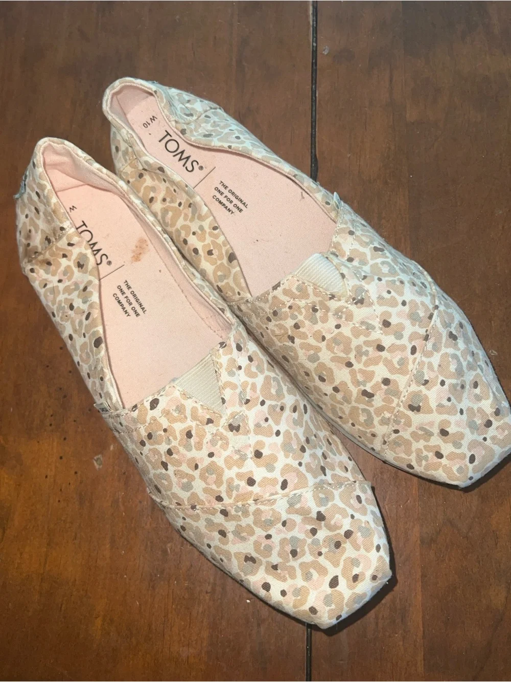 Toms Women's Slip-On floral Print Sneakers in Pink and Tan